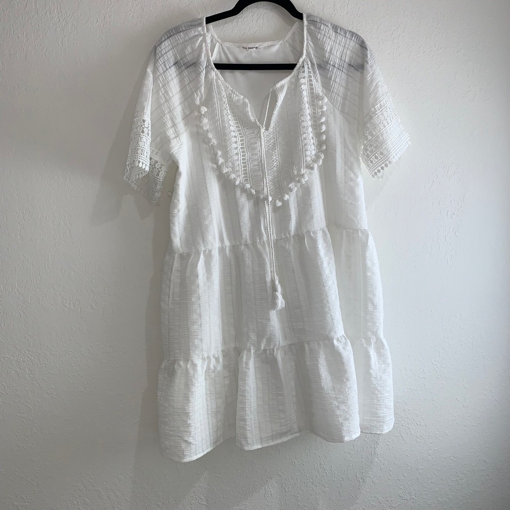 Blu pepper white Pom Pom beach coverup v‎ neck tassle dress size small